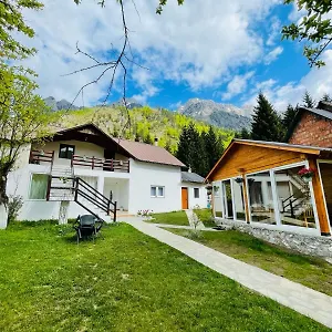  Bed & Breakfast Bujtina Arlindi Albánie